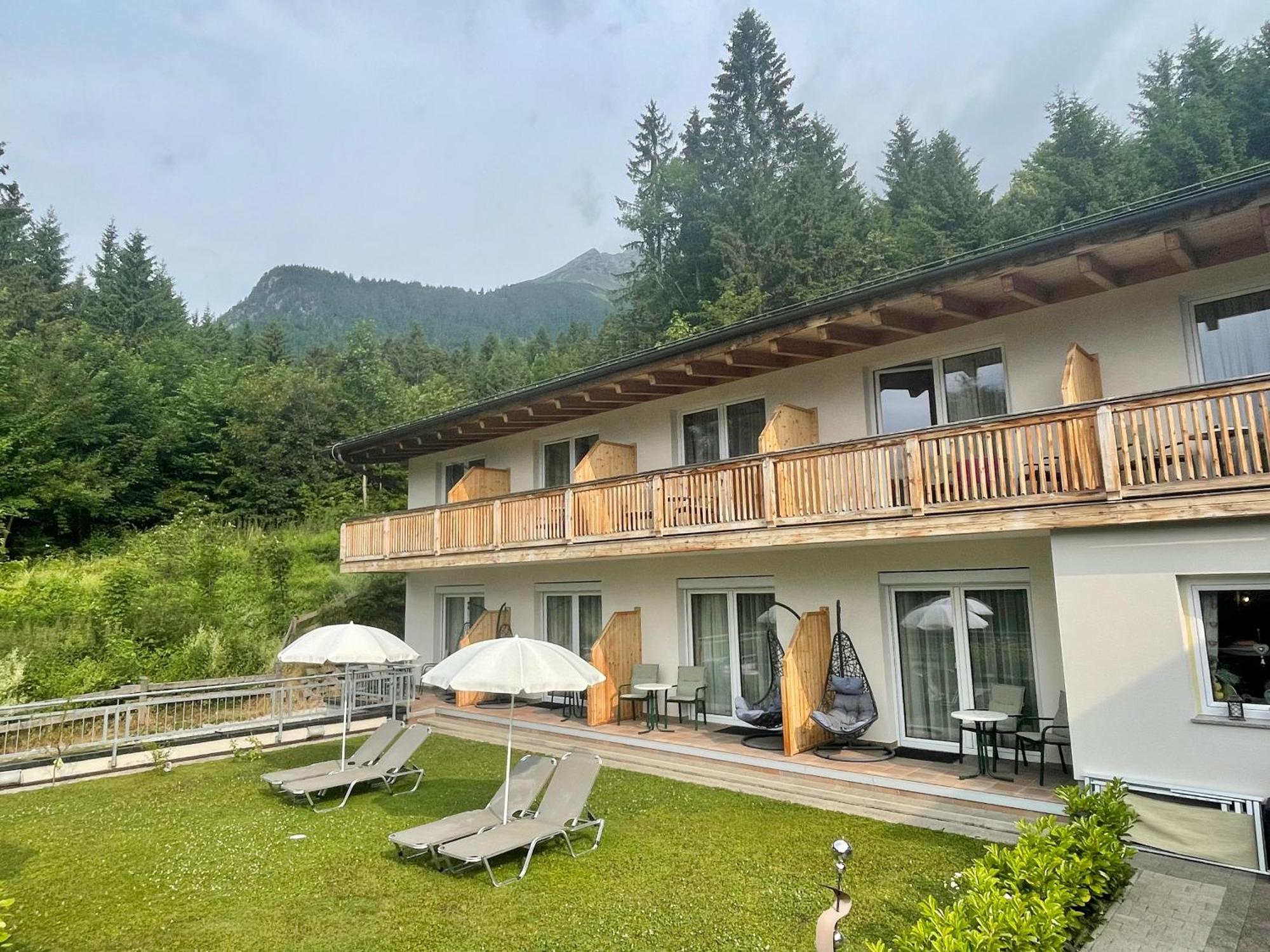Sweet Cherry - Boutique & Guesthouse Tyrol Innsbruck Exterior foto